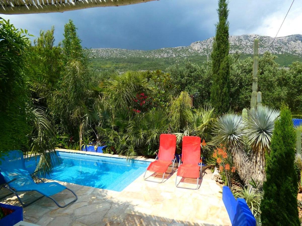 Villa Tropica, Total Privacy, Tropical Garden And Private Pool Kastela Luaran gambar